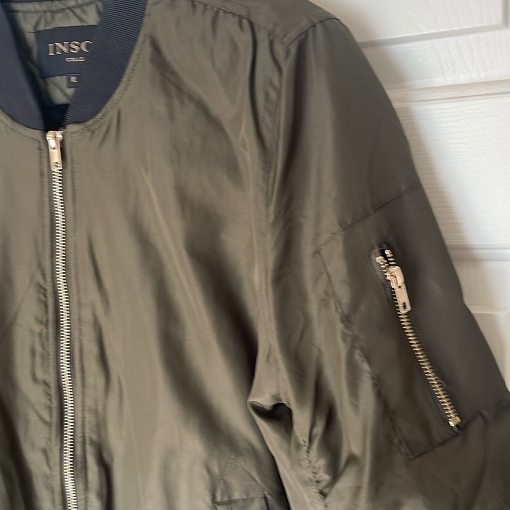 INSO - Women’s Bomber Puff Jacket S:XL - Picture 2 of 4